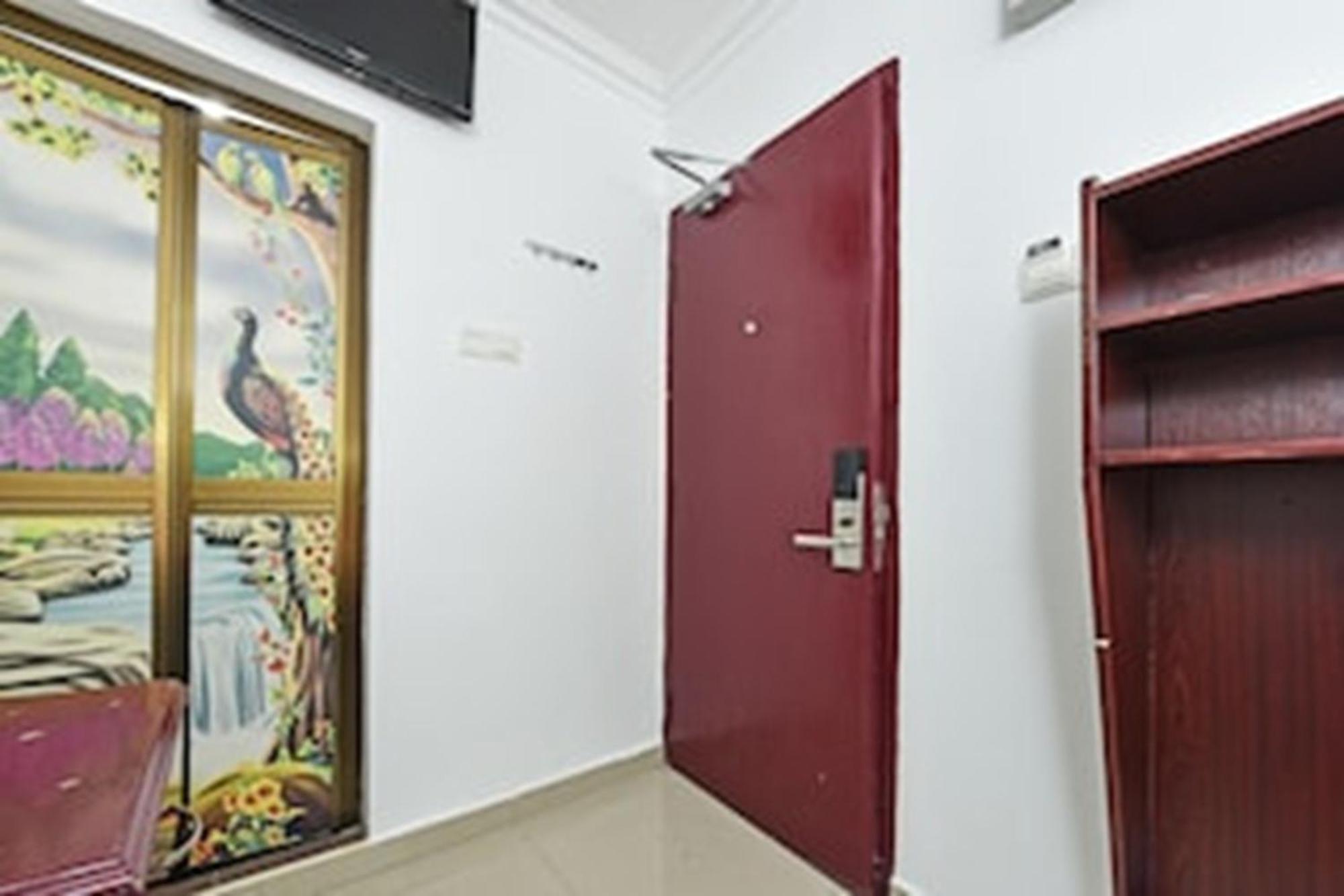 Super Oyo 90572 J Hotel Masjid India Kuala Lumpur Exterior photo